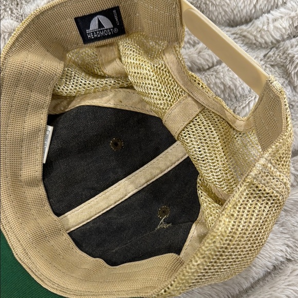 NWOT Black and Tan Distressed Cap - Picture 2 of 3